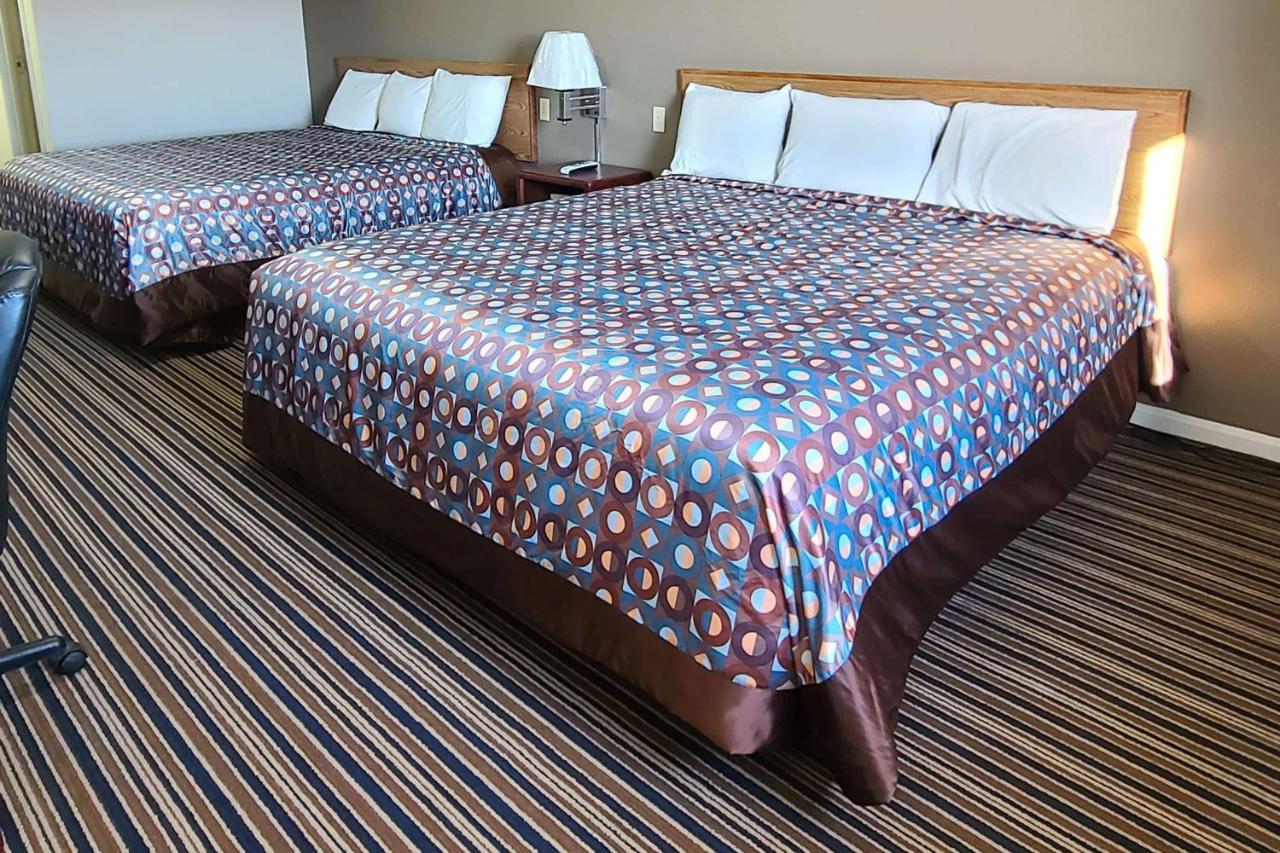 Desoto Inn & Suites Missouri Valley Ngoại thất bức ảnh